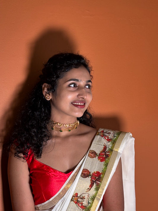 Noorika Crescent Charm set